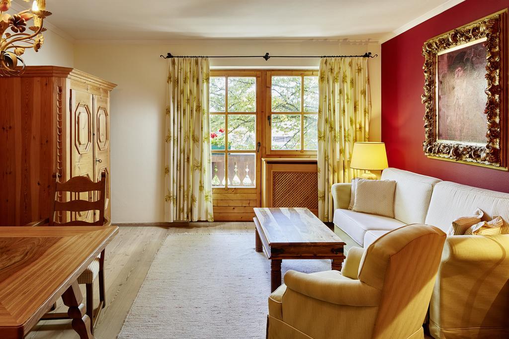 Landsitz Roemerhof - 4*