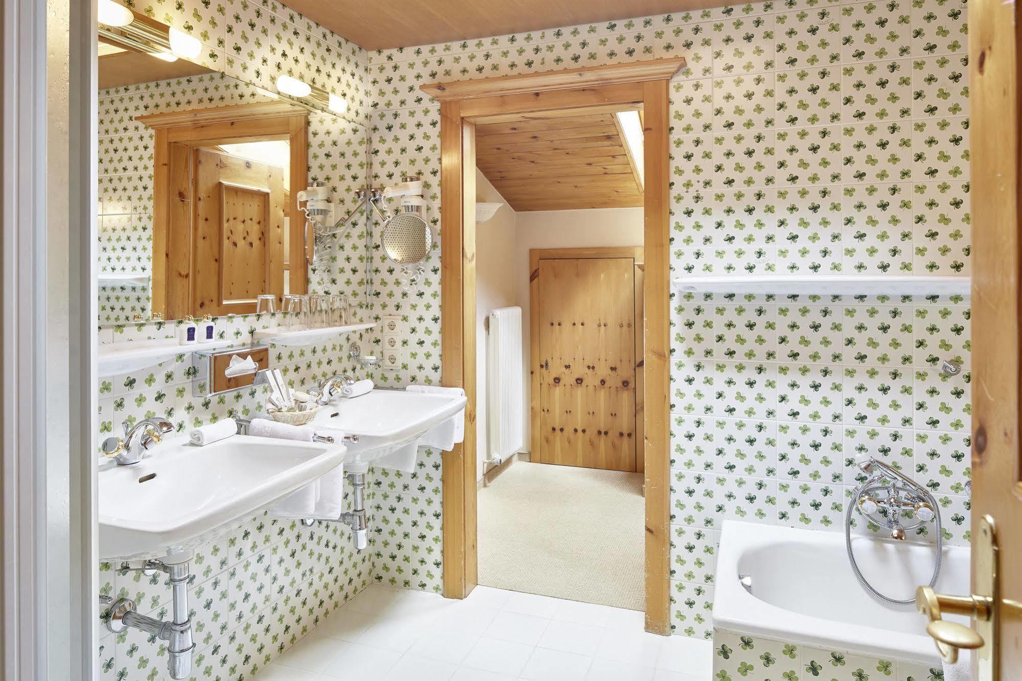 Aparthotel Landsitz Roemerhof - Kitzbühel